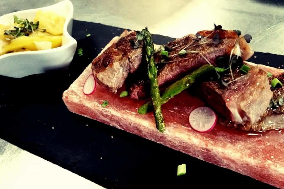 Hotel Restaurante Sostenible La Laguna Brozas Eksteriør bilde
