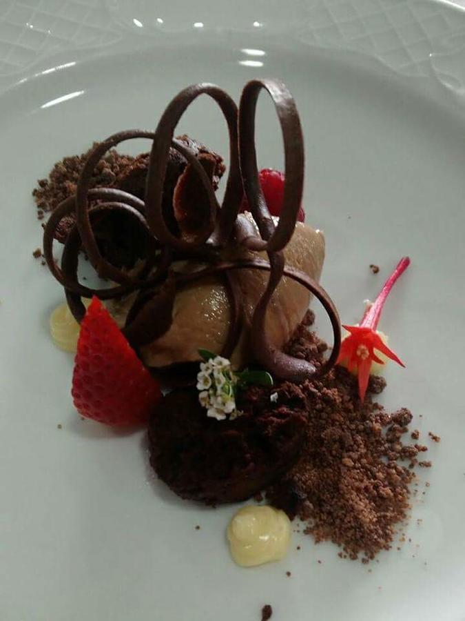 Hotel Restaurante Sostenible La Laguna Brozas Eksteriør bilde